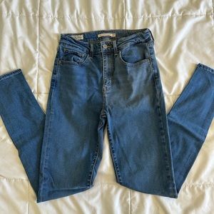 Levi 721 women’s jeans